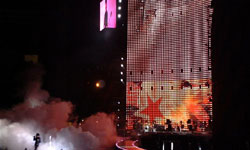 U2 vertigo tour 4